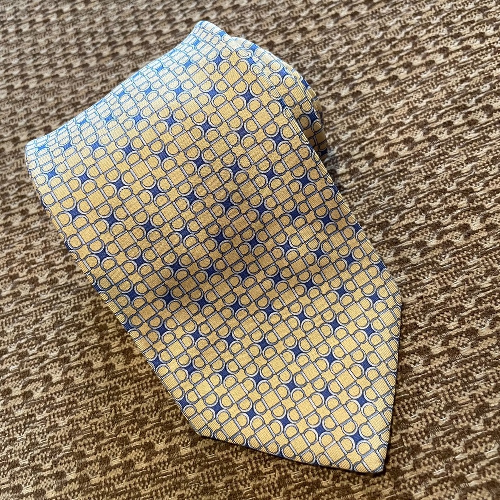 Brooks Brothers Men's Silk Tie Yellow Blue Geometric Pattern Preppy 3.75x59‎